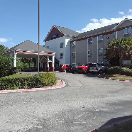 Intown Suites Houston Intercontinental Exterior photo
